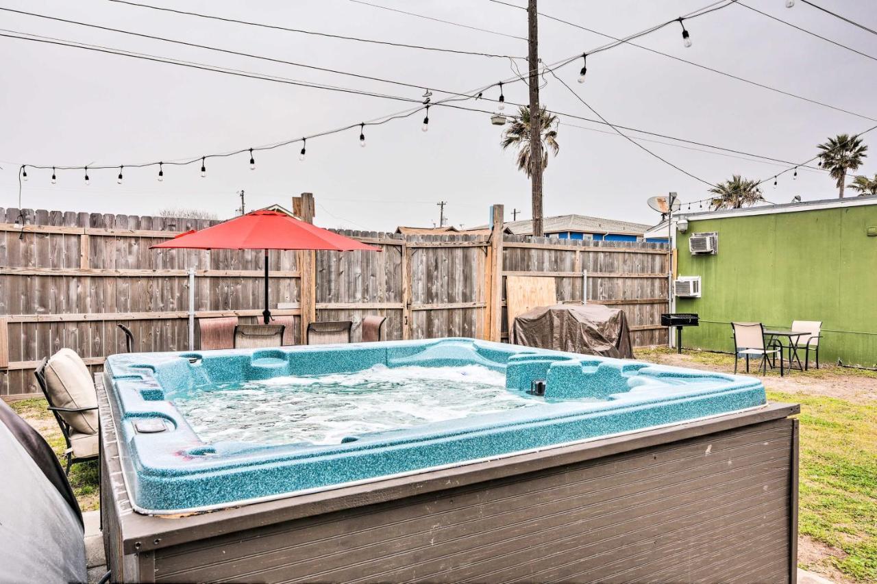 Beautiful Galveston Apt With Deck Less Than 3 Mi To Dtwn! 外观 照片