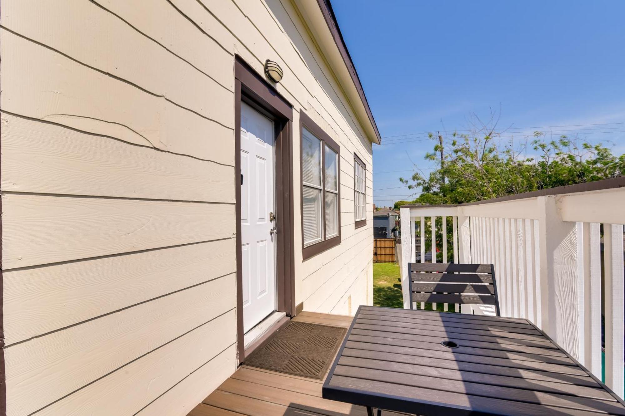 Beautiful Galveston Apt With Deck Less Than 3 Mi To Dtwn! 外观 照片